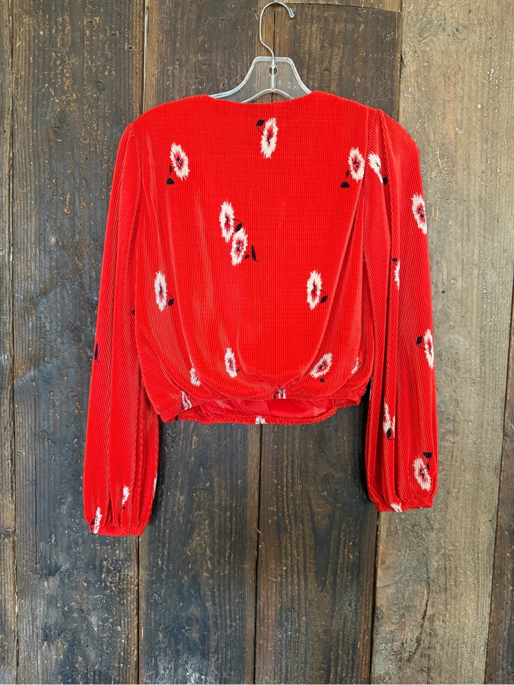 ASTR The Label Red Floral Pleated Surplice Top - Picture 4 of 8